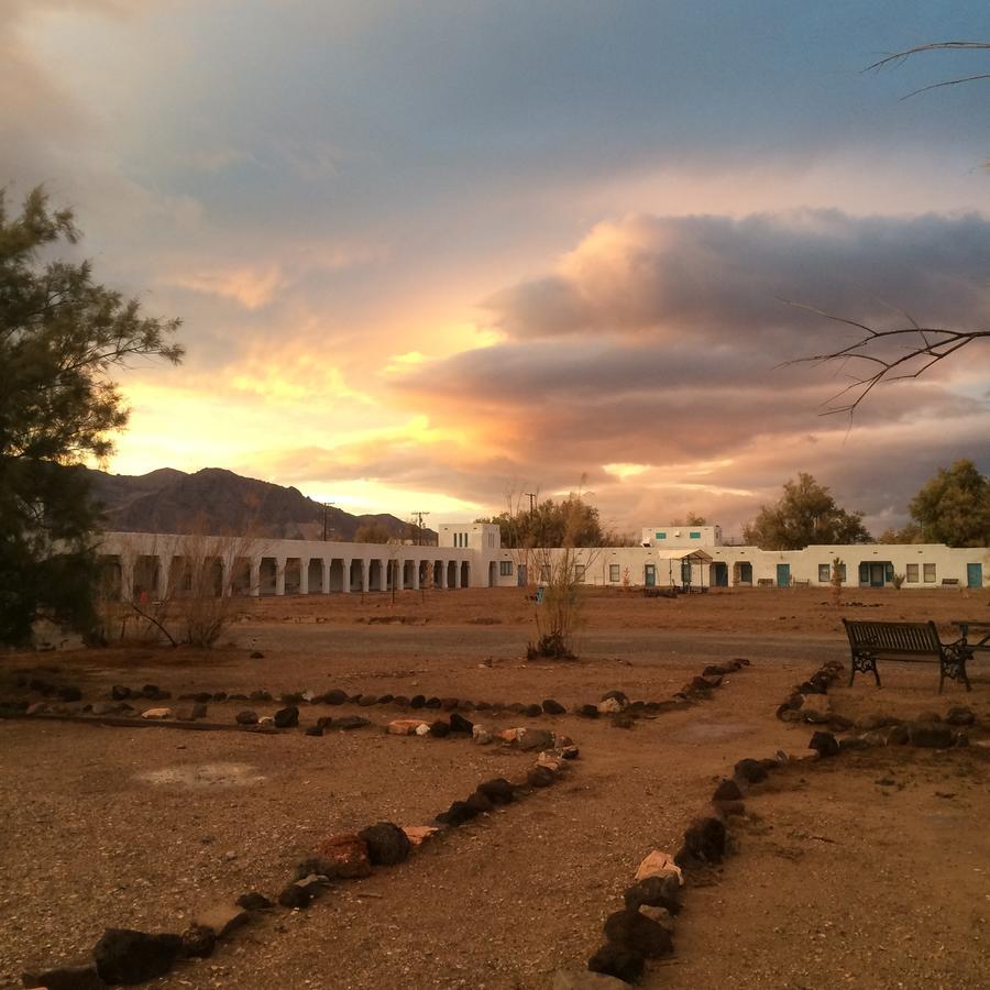 Amargosa Opera House & Hotel Death Valley Junction Exterior photo