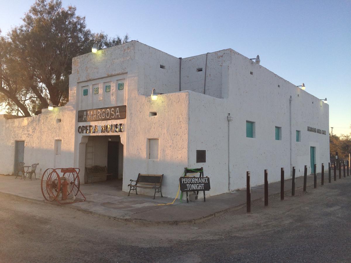 Amargosa Opera House & Hotel Death Valley Junction Exterior photo